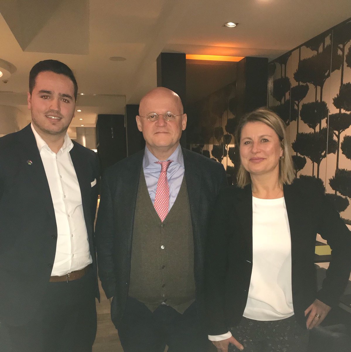CDA Meerssen in gesprek met minister Grapperhaus van Justitie &amp; Veiligheid. Stem 21 maart CDA voor een veilig Meerssen!