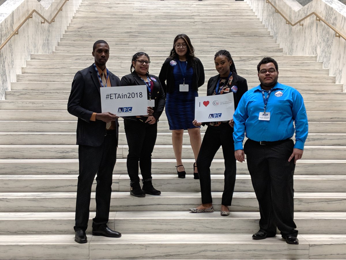 TheCofWOnline's tweet photo. π«CW students are currently in Albany lobbying for Tuition Assistance Program (TAP). Our CW delegates are part of a group representing New Yorkβs Association of Proprietary Colleges (APC). Keep up the great work! #ETAin2018 #Albany #TAP @APCColleges https://t.co/dbndYzUzmb