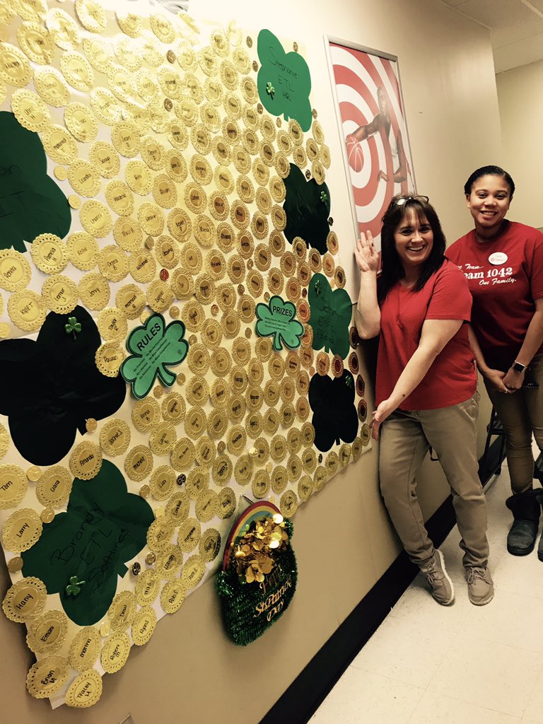 jordyyyyyynn's tweet photo. Shamrockinnn through March #attendancematters @Target https://t.co/nag4Ej8e5C