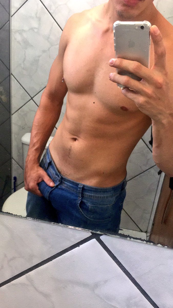 CauaSafado's tweet photo. #QuartaMãoMasculina https://t.co/xfo6HikF6L