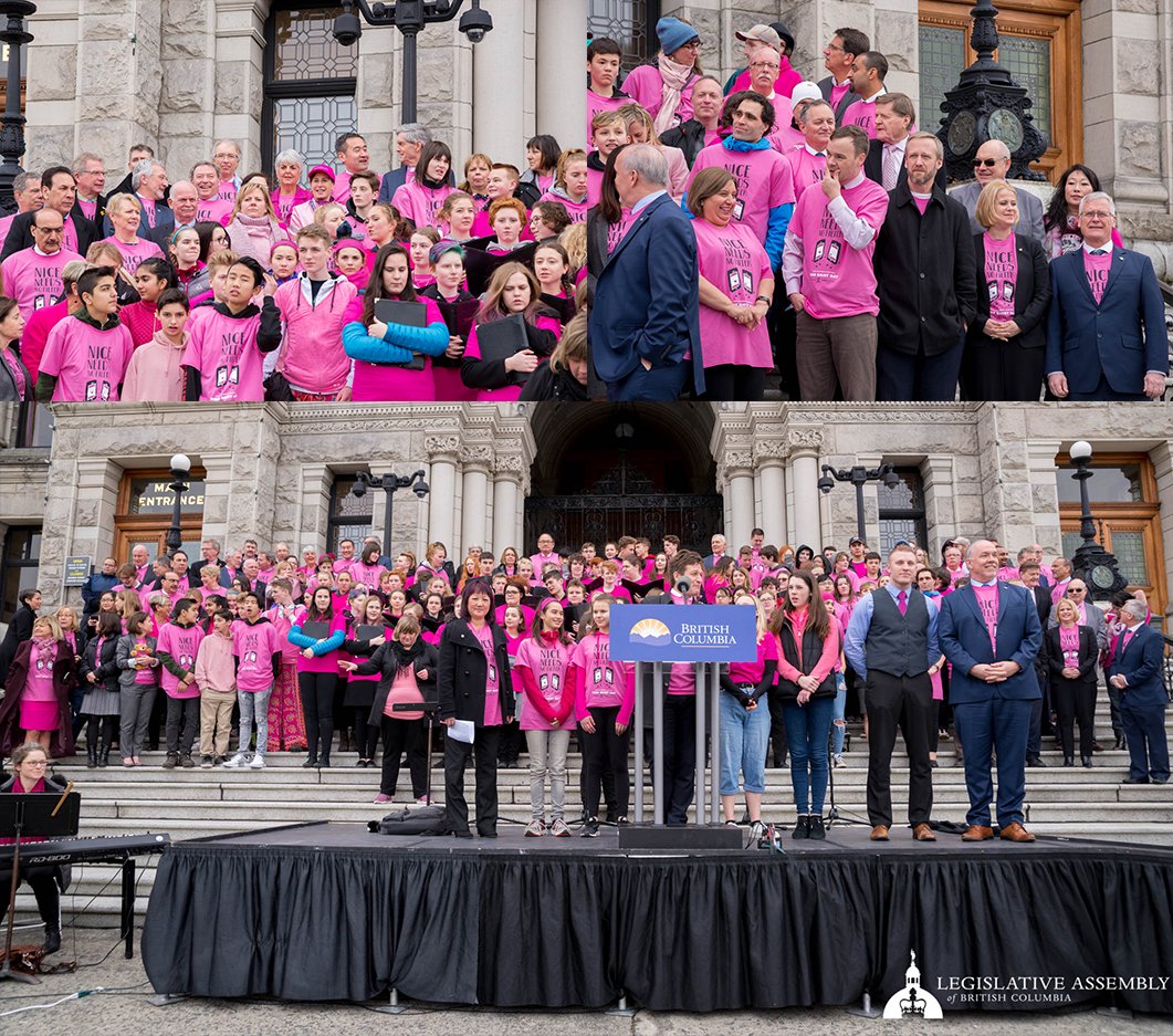 BCLegislature's tweet image. #BCLeg Members gather together in support of #PinkShirtDay and against bullying. #BCpoli