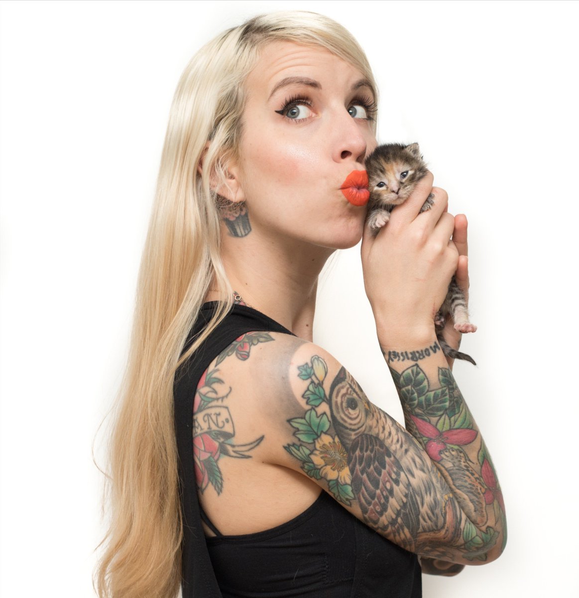 cthumane's tweet image. The purrrfect event for cat fans: a day of workshops on saving kittens &amp;amp; community cats with the @kittenxlady! It's Saturday, July 14, at @UConn, hosted by #CThumane &amp;amp; the @CTCatConnection! RSVP now: bit.ly/KittenLadyinCT