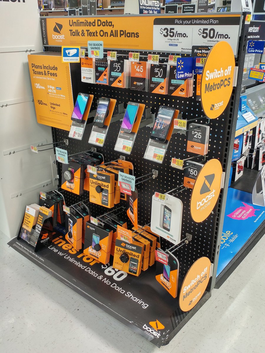 JasonThames's tweet photo. Restocked at #WalMart in #GulfBreeze #Florida so come get your best #Deals on #BoostMobile devices before they disappear! Have your own #iPhone or #Galaxy ? Get a #BYOD kit and your 1st month is #FREE ! https://t.co/08cZUR3HwR