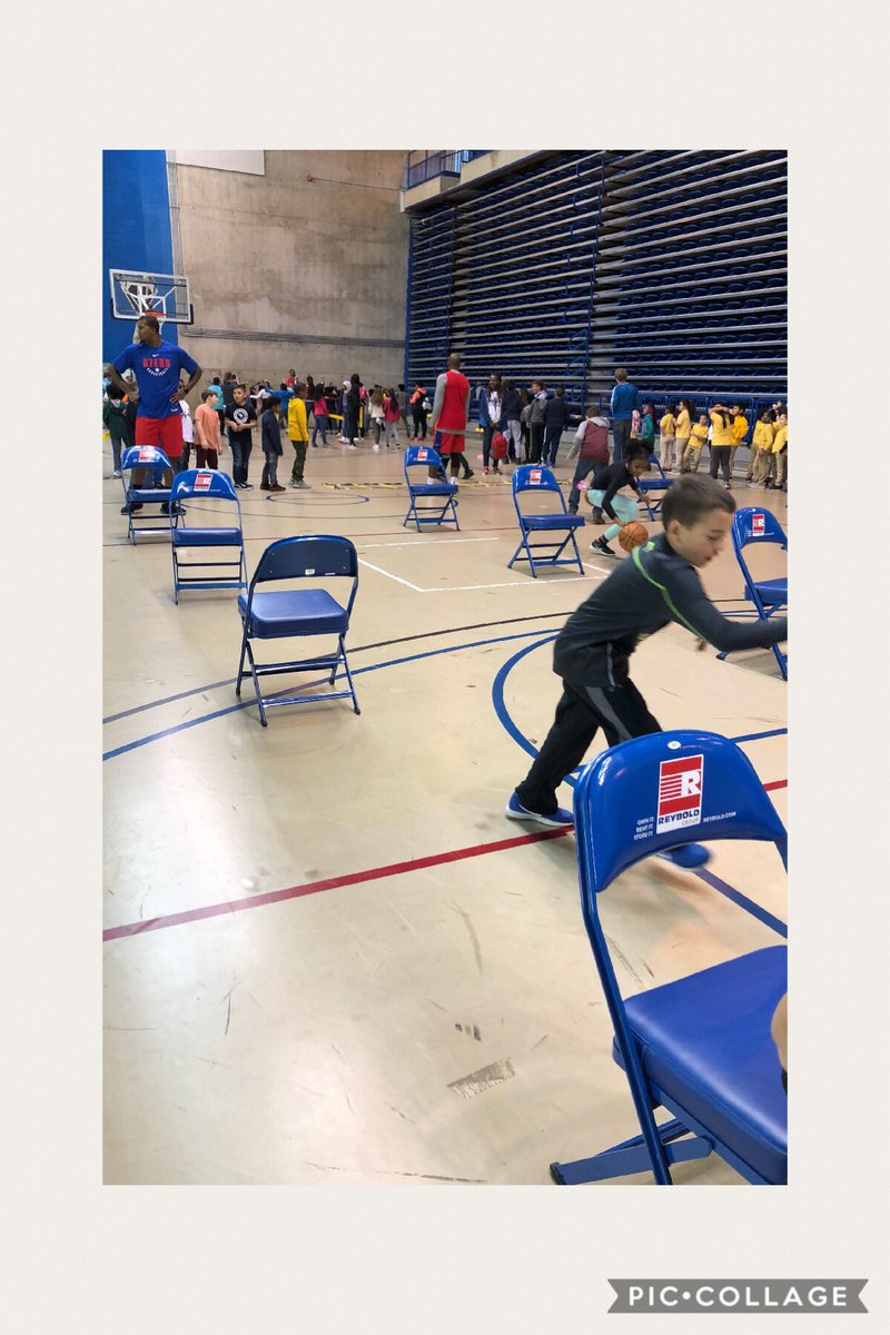 clayfoster315's tweet photo. #OberleES PBIS Earned Trip @ChristinaK12 is WOWED at the #87ers Education Day!! #CSDPride #GoSeveners #DelawarePBS https://t.co/ccm1q7hfPI