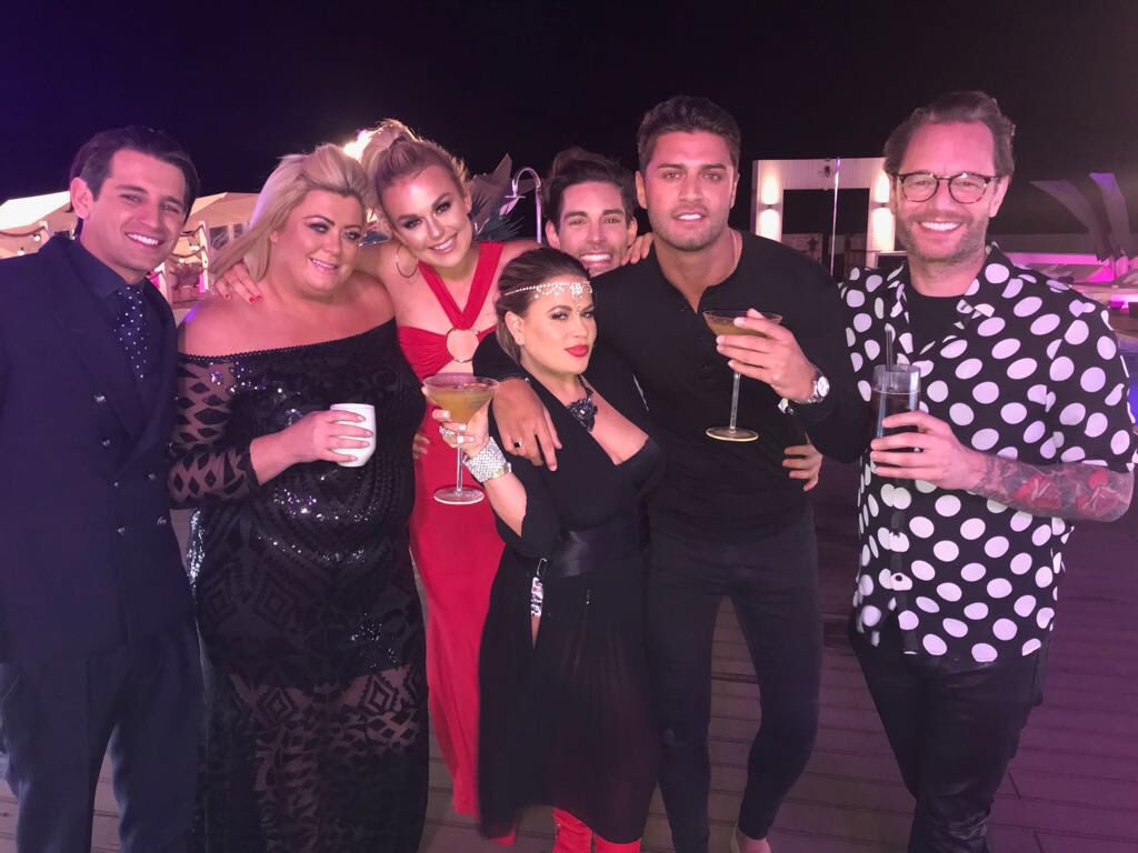 Tallia_Storm's tweet photo. Can't believe we have almost come to the end of @CelebsGoDating 😭  It has been the most amazing experience - getting to know so many amazing people ❤️ Tune in tonight at 9! @E4Tweets @missgemcollins @edenblackman @LadyNadiaEssex https://t.co/SeCVAjBOV7