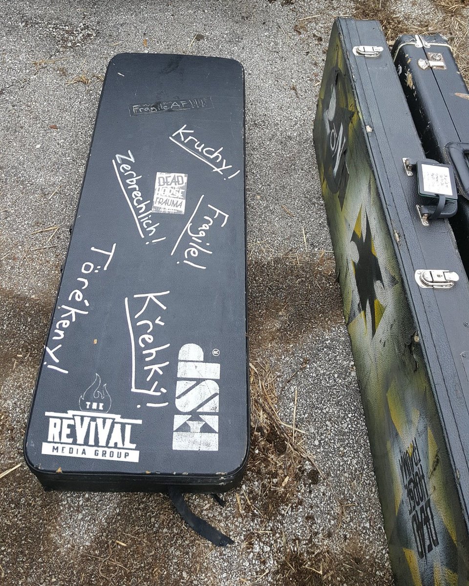 RevivalMediaGrp's tweet photo. Europe here they come!
#revivalist
#DHTtour
#EuropeanTour https://t.co/1FRaCkgpES