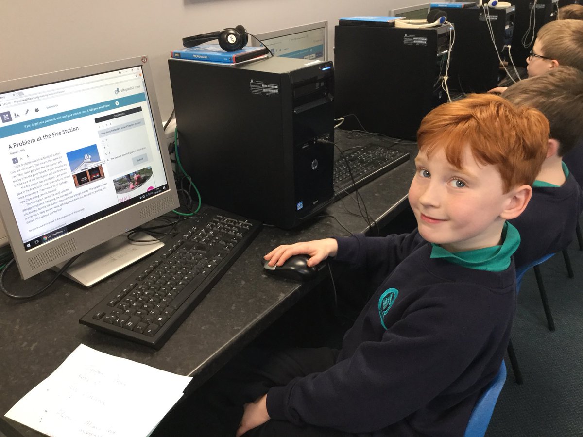 ShibdenheadAcad's tweet image. Year 4 are busy building Knowledge Points on #readtheory.