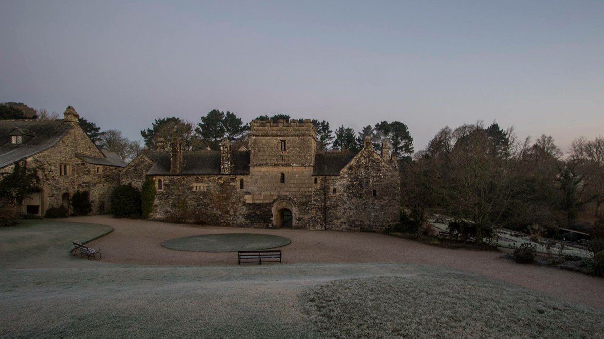 NTSouthWest's tweet photo. Here comes the #snow❄️❄️❄️
Have you got any photos from where you are? We’d love to see them. https://t.co/pzzCr3gmeL