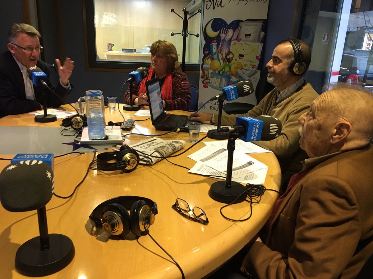 catcristiana's tweet photo. #elMiradorRE #Incerteses #Investidura amb @joanmorellc @Pdemocratacat, @teresacarrerasr @ElSiglo_eu i Josep Vila Abelló @economistescat,
entre "confiança", "prudència" i "claredat"
Més informació AQUÍ-> https://t.co/N5EDzvSJ26 https://t.co/TsyAIk0aTv