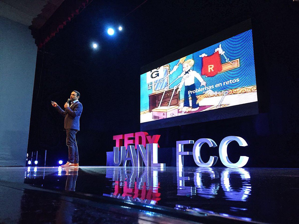pacobarrera11's tweet photo. Gracias  @_TEDxUANL por regalarme la oportunidad de vivir la experiencia! Momento imborrable en mi formación y de gran aprendizaje. #SomosUNI #UANL #TEDxUANL, #PROPÓSITO + #EMPRENDIMIENTO= #TRANSFORMACIÓN https://t.co/mQ0nairRjn