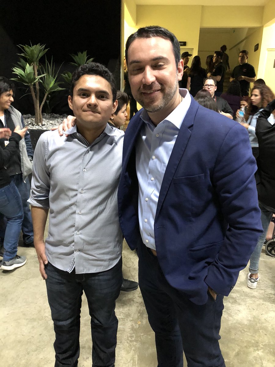 pacobarrera11's tweet photo. Gracias  @_TEDxUANL por regalarme la oportunidad de vivir la experiencia! Momento imborrable en mi formación y de gran aprendizaje. #SomosUNI #UANL #TEDxUANL, #PROPÓSITO + #EMPRENDIMIENTO= #TRANSFORMACIÓN https://t.co/mQ0nairRjn