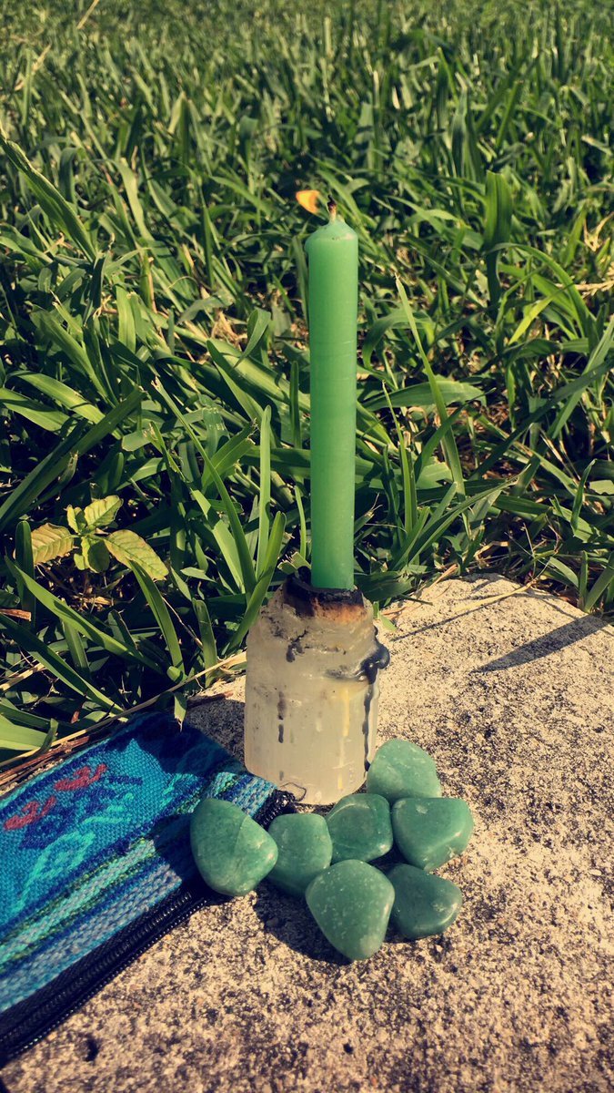 SacredMoonLite's tweet photo. Another #luckspell has been posted in our #SacredMoonLight group. Join our #facebookgroup to get all the detail on this and much more.
https://t.co/MQN4dDXHrS #TaimaGemz #OriOasis #WombGoddessJade #SpringEquinox #GoodLuck #luckycrystals #Moon #spells #conjure #sacredconjure https://t.co/ZyxeWeN2wW