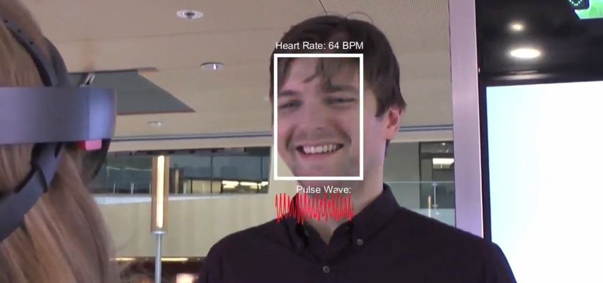NextReality's tweet photo. Now Microsoft's HoloLens can measure your heart rate with a simple scan of your face https://t.co/2B0Vnewhtz https://t.co/AW0QGnJ9TM