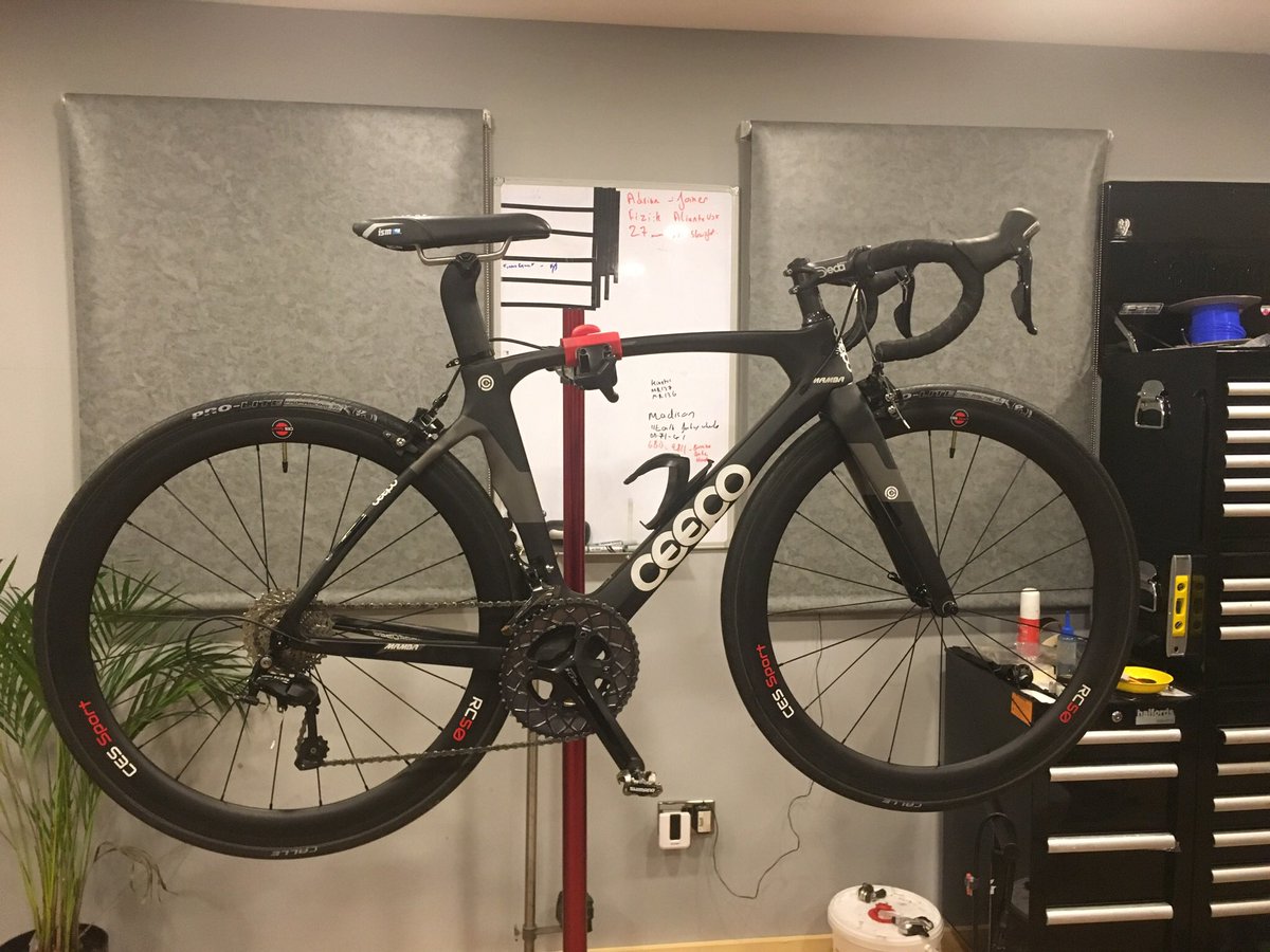 Finally got my #CESsport wheels on my <a href="/CEEPO_UK/">CEEPO Tri bikes</a> bike this evening! Thanks  <a href="/CES_Sport/">CES Sport</a> <a href="/bikefityeovil/">Bike Fit Yeovil & Exeter</a> ! Now need to wait for the snow to clear to take them for a spin! #TeamCES #striveforbetter #paratri #swimbikerun #triathlon #newwheels #cycling