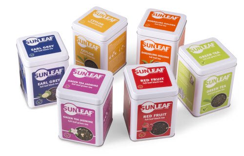 Sunleaftea's tweet photo. Heerlijke losse #thee in 6 smaken #sunleaf in blik #fromandfororigin met € 0,50 per kg afdracht aan @Fair_Grounds #Foundation. Als dat niet goed smaakt! https://t.co/UwzDj4CjhJ