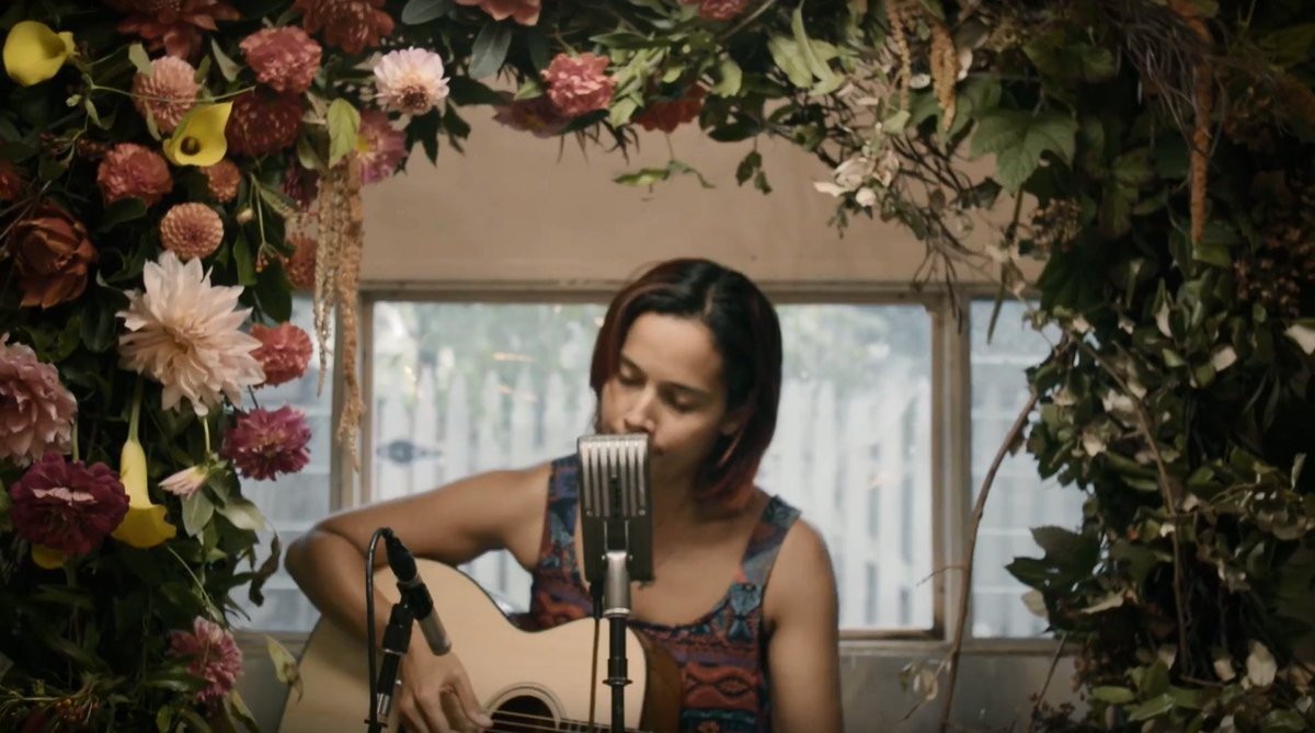 Nonesuch Records Watch Rhiannongiddens Performs Lydia Mendoza S 1934 Song Mal Hombre In A Flower Filled 1954 Silver Streak Trailer In East Nashville For Thebgsituation S Sitchsession T Co Fmi9qjwemi T Co Efs7k0jlji Nonesuch Records Watch Rhiannongiddens Performs Lydia Mendoza S 1934 Song Mal Hombre In A Flower Filled 1954 Silver Streak Trailer In East Nashville For Thebgsituation S Sitchsession T Co Fmi9qjwemi T Co Efs7k0jlji