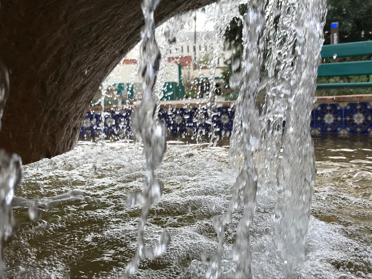 ShakeUpRocha's tweet photo. Fountain of Knowledge
@SDSU_JMS #SDSU_JMS #JMS495 #streetphotography https://t.co/LiBzKmbHlS