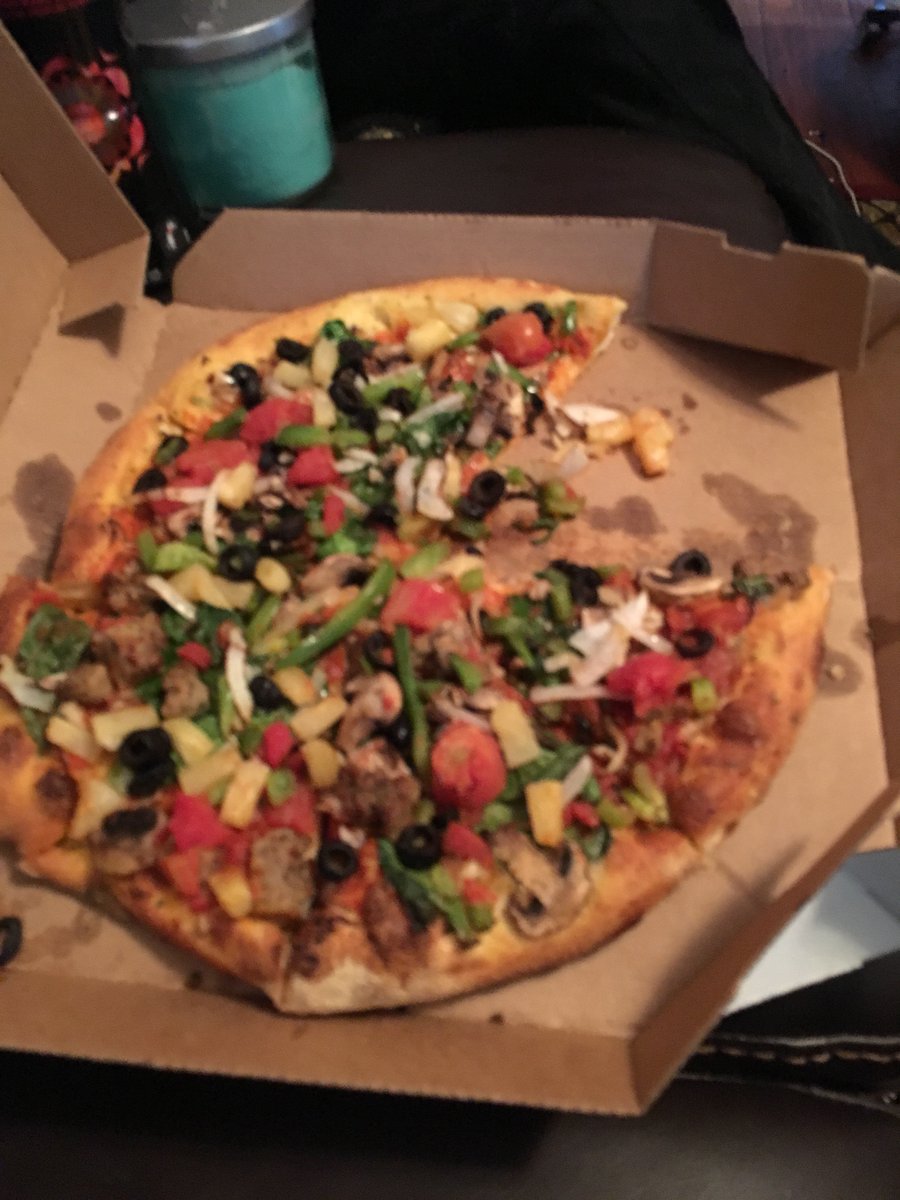 Hmorris534's tweet photo. @dominos I’ve picked most the sausage off but this is my vegan pizza I ordered filled with animal flesh, I called to complain and was laughed at and hung up on. https://t.co/PLMPehWrUP
