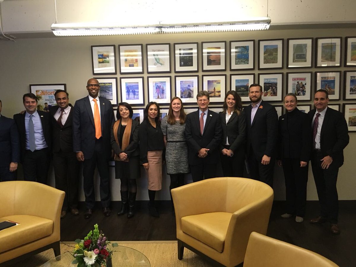 edelamadrid's tweet photo. Exitosa reunión entre las oficinas de @VisitCA y @CaGoBiz, y la delegación de @SECTUR_mx que encabezo en esta gira de trabajo por el estado de #California. Muchas gracias a @LFerrerSilva y a su equipo de @ConsulMexSac.
#ViajemosTodosPorMéxico, #UnMundoEnSíMismo | #AWorldOfItsOwn. https://t.co/KylY9mgpXP