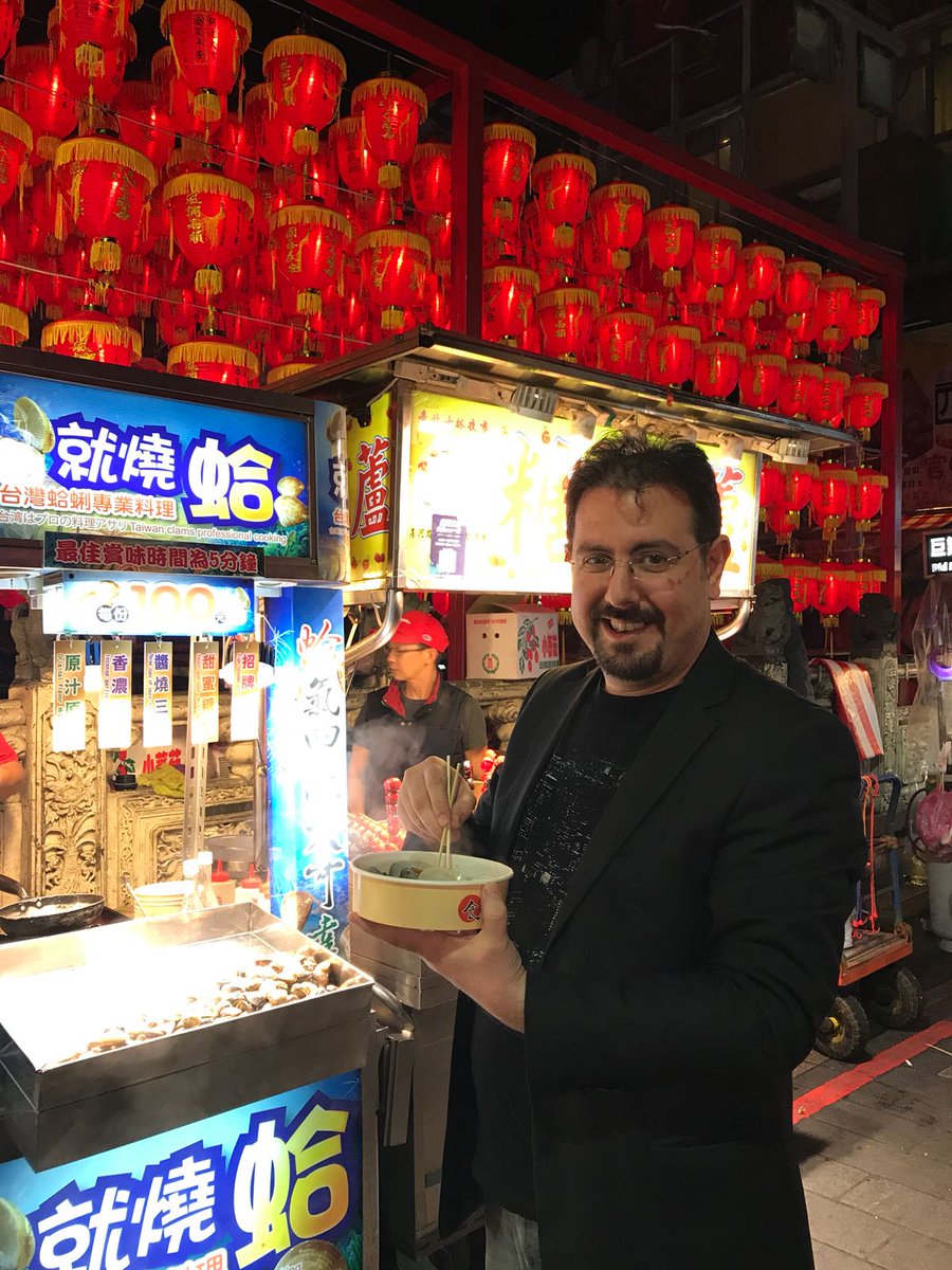 engintatlibal's tweet photo. #TimeForTaiwan great street food at Shilin Night Market #travel #SphereMagazine @ttbturkey https://t.co/slvPicslEF
