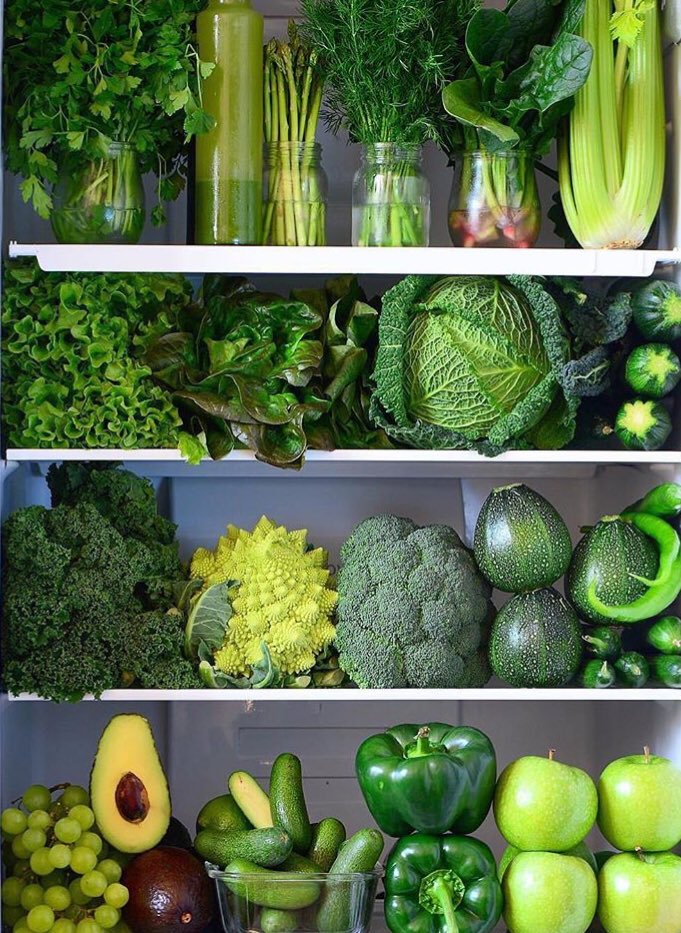 JusPTonline's tweet photo. Have to remember your greens #fibre #protein #vegan #juices #Vitamins #JusPT #EATGooD 😋 https://t.co/gyzqRamzKe