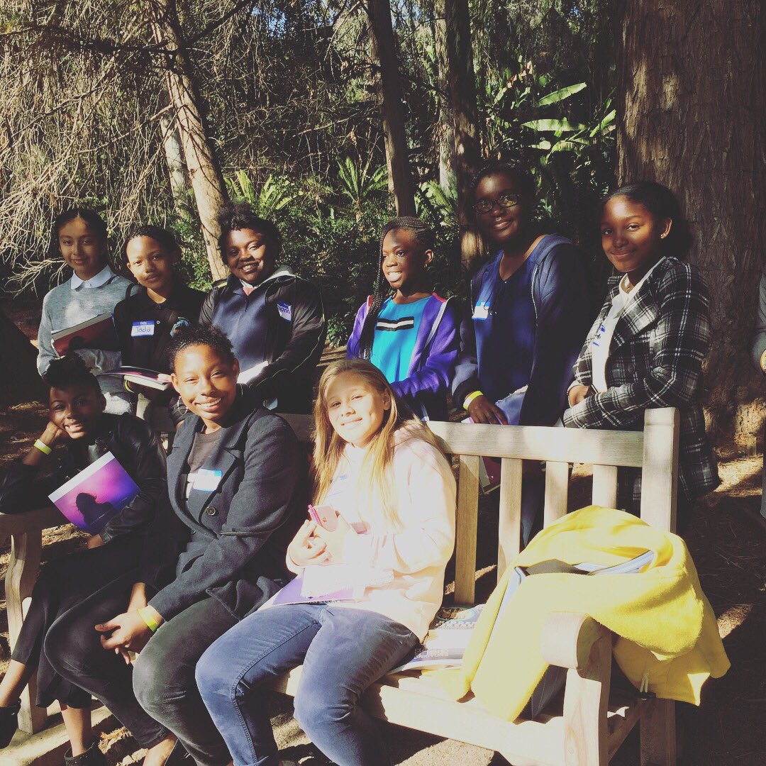 MSA3Carson's tweet photo. 10 Lady Vipers learning about STEM! They were with Alicia Wilkins, the commissioner and acting chair of Status of Women and Girls in California, appointed by Governor Jerry Brown. #stem #girlsinstem #msa3carson https://t.co/2KmzJdESL6