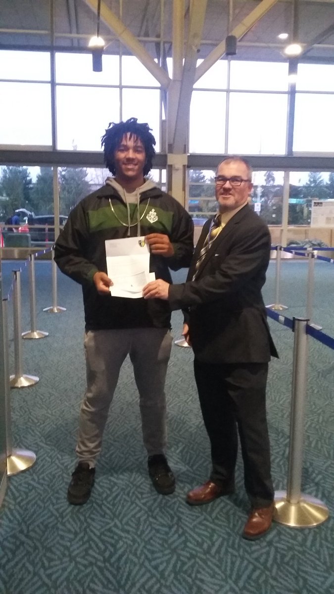 Another of our up and coming Bayside Junior players rewarded with a cheque for $250 from the SOBs president Matt Falkner for his selection to Canada U18 tour to Hongkong. Congratulations Issak Kelly!! <a href="/bayside_sharks/">Bayside Sharks Rugby</a> <a href="/PeaceArchNews/">Peace Arch News</a> <a href="/BCRugbyNews/">BC Rugby News</a> <a href="/RugbyCanada/">Rugby Canada</a> <a href="/sobsrugby/">Semiahmoo Old Boys</a>