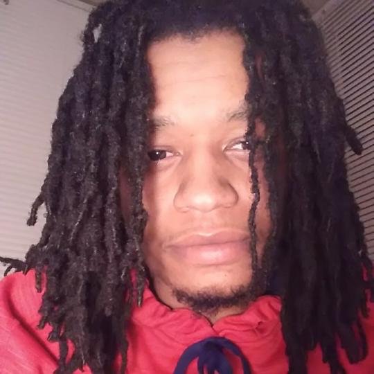 kari__blud's tweet photo. Im back #FeatureMe #CoinDrop#Liveme KING CLOUT L.O.E👑 https://t.co/pPKvPnAAov https://t.co/uJxtNArzqM