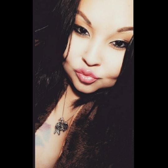 kari__blud's tweet photo. 🚨LIGHT SPECIAL SHOW #ShareForShoutOut#Liveme POW🔫POW https://t.co/mli9nbgx5U https://t.co/xQkUpBWuOk