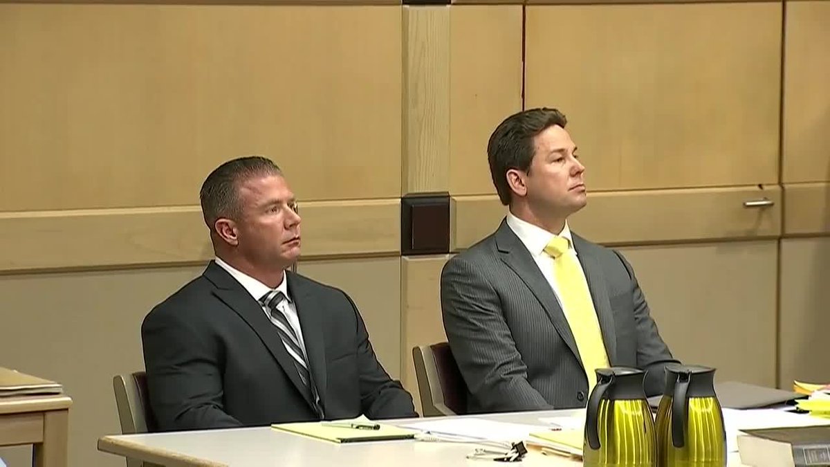 Former Davie police officer sentenced to 30 days in jail for extorting ex-girlfriend bit.ly/2F0vTBT https://t.co/76697b83vV