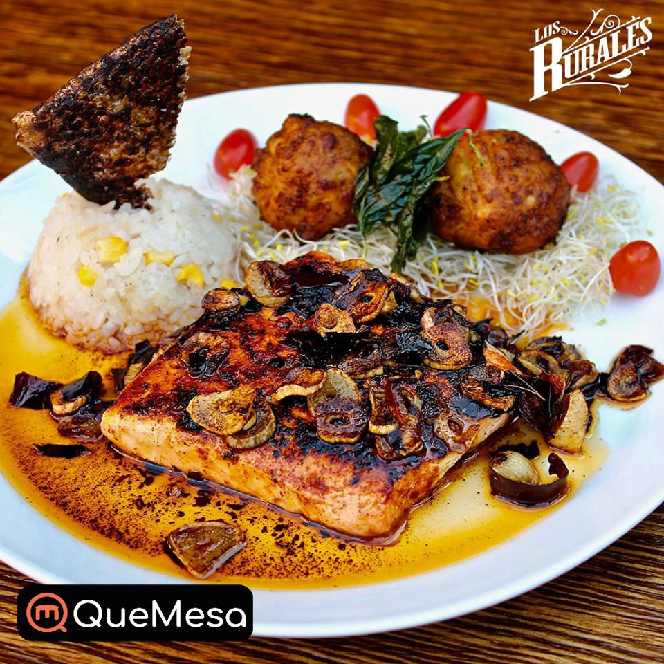 QueMesaApp's tweet photo. Conoce la cocina mexicana tradicional contemporánea de restaurante Los Rurales 😋 
¡Reserva Ahora https://t.co/hcY90wrzrF ! y enamorate ❤ de su tradicional chamorro, los clásicos escamoles acompañados de los mejores licores mexicanos.🌮🥗
#FOODIE #50OFF #QueMesa https://t.co/XMckkJjxTv