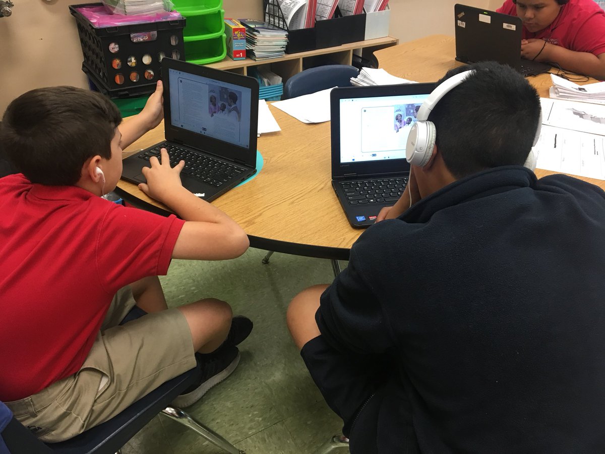 MsEhlisawesome's tweet image. Reading and listening to our Core story in different ways :) #bonitaspringscharterschool #differentiateinstruction