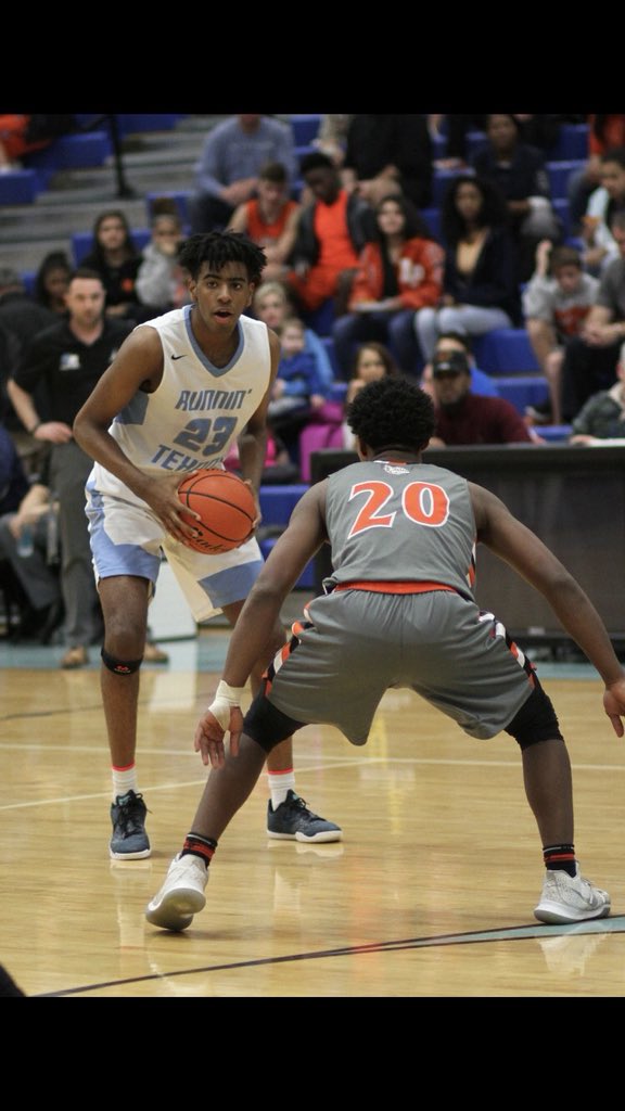 RunninTexans's tweet photo. Lastly congrats to @Keoniswinning Keon Edwards on his #NewcomeroftheYear Award for 22-6A!! Huge award and much deserved, became a true leader for us this season, big things ahead for our program!! #RunninTexans #RayburnvsEverybody #Staytuned https://t.co/7RZcYjBal7