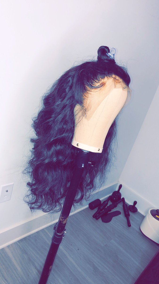 milani_taylos's tweet photo. #iHairCandy Michelle -$400 • 216-526-3235 https://t.co/pAMFuU2xLC