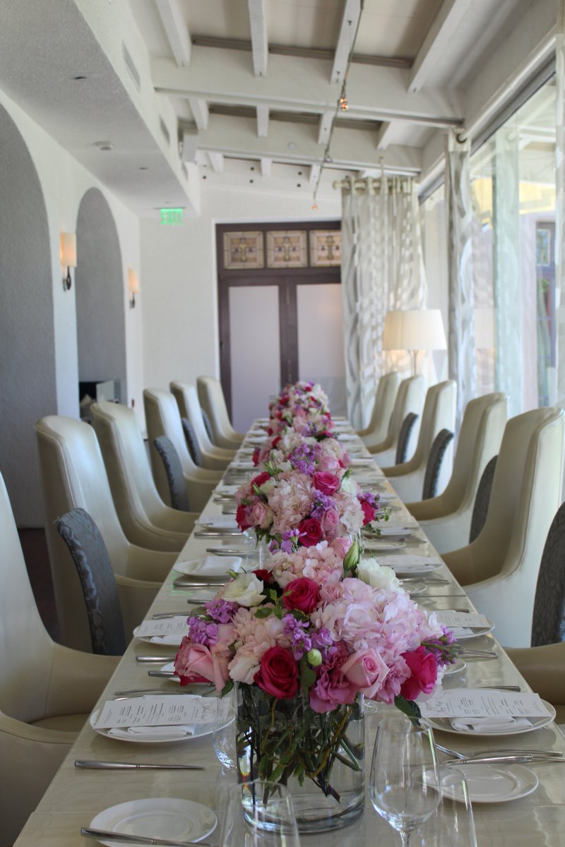 RoyceLA's tweet photo. In honor of #weddingwednesday, take a peek at how stunning The Royce looks dressed up for a bridal shower! Call us for information on hosting your next private event or celebration. https://t.co/RSQg4TYchD https://t.co/4hj9AiDxw5