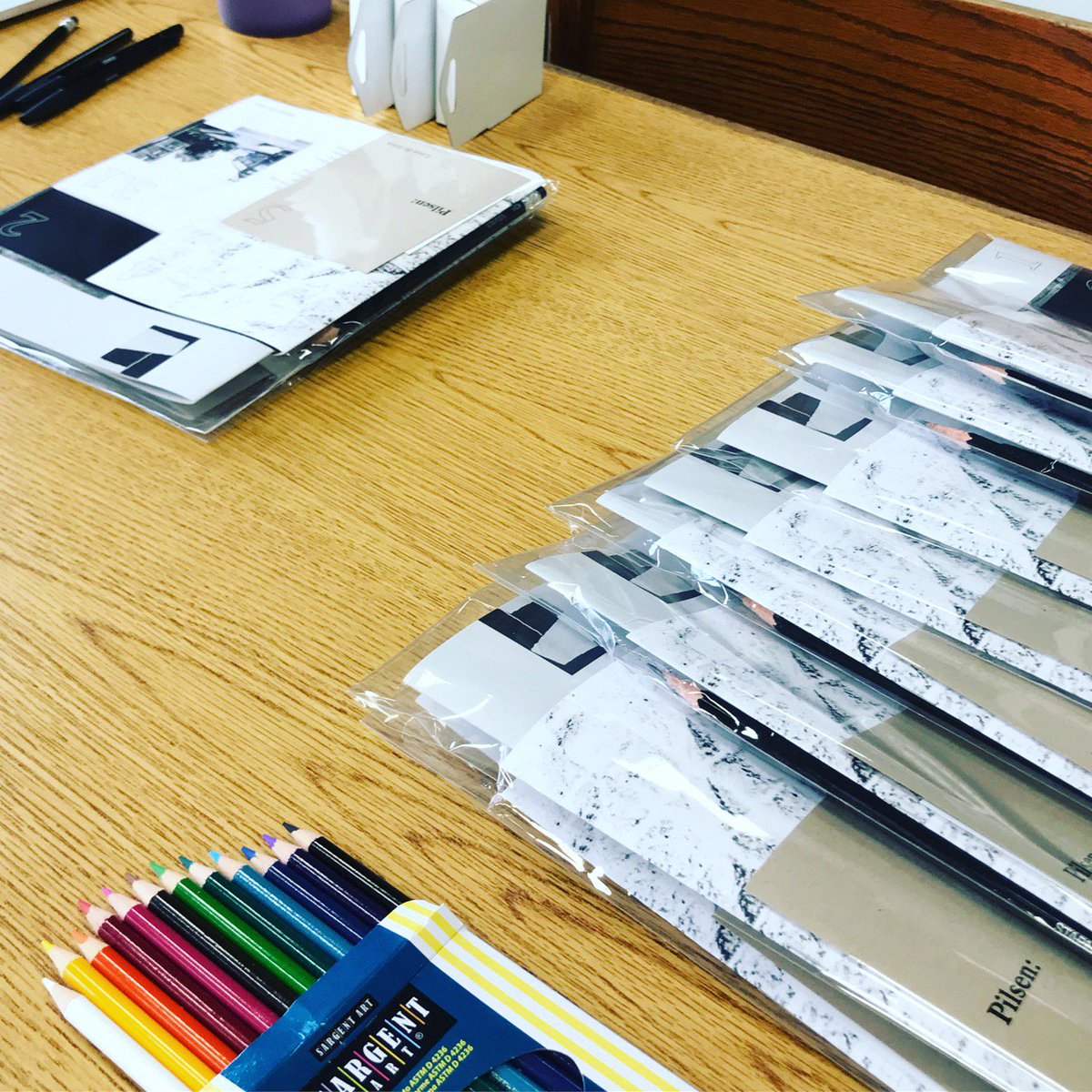 rzolna's tweet photo. Nina Swiderski (MDes Graphic Design) preps her field kits for her participatory design session with residents of the Pilsen neighborhood. Her thesis explores community building and identity in urban environments. #uic_design #uicsod #uicschoolofdesign #uic_cada #pilsen https://t.co/dmgBqrshsb