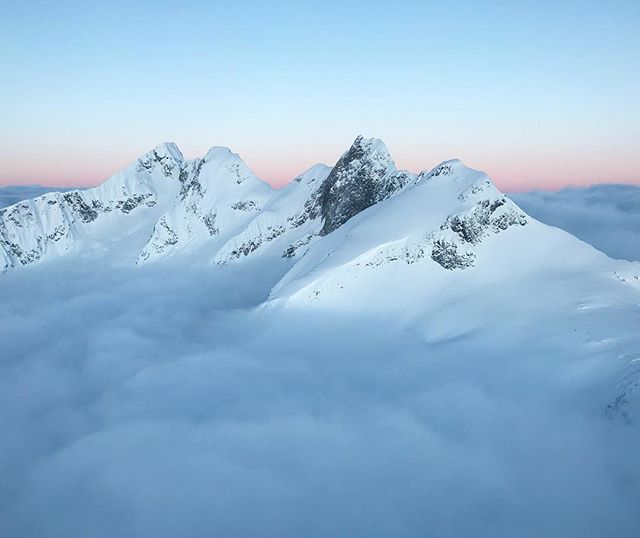 tourismchwk's tweet photo. Chilliwack is home to mountains, farmland, city - we really have it all! Celebrate the #GreatOutside with us & visit the following link to plan your next adventure! 👉 https://t.co/Gig25GDiwT
📍Chilliwack, BC|📸 by @kathrynroserobinson
#ShareChilliwack #TheFraserValley #ExploreBC https://t.co/rVwTNawvUU