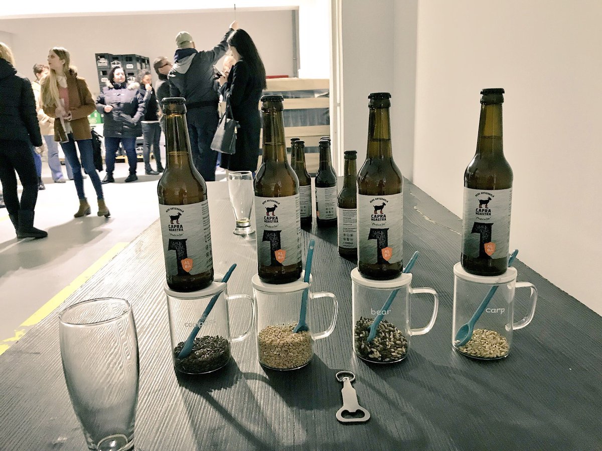 cintialucia's tweet image. #beerstudy @capranoastra #localproduce #CraftBeer #alwayslearning @goodbeerhunting @IasiCityPortal @iasi4