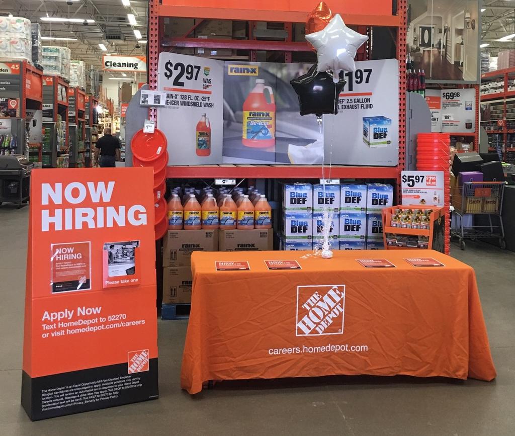 Lots of great candidates came in for our hiring event. Thank you to all of the associates that helped make this a great event. #teamlapeer <a href="/amytlawrence1/">Amy Lawrence</a> <a href="/nltomlin/">Nicki Milostan</a>