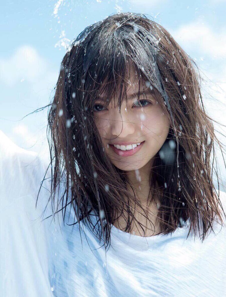 久々のツイートです！
おはあすか！！
今日は雨ですね！
なので勉強ー！🔥🔥🔥
今日も1日頑張りましょう！