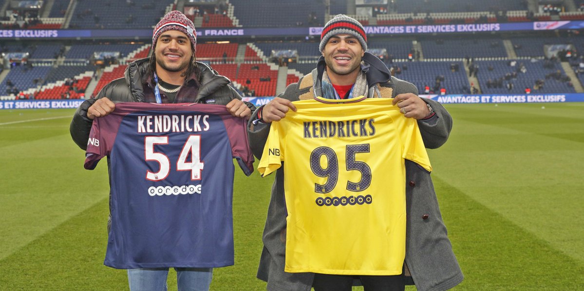 PSG_English's tweet photo. 📷🏈👬 #NFL

🏈 @MychalKendricks
💼 @Eagles

🏈 @EricKendricks54
💼 @Vikings https://t.co/N38qvqBhm7