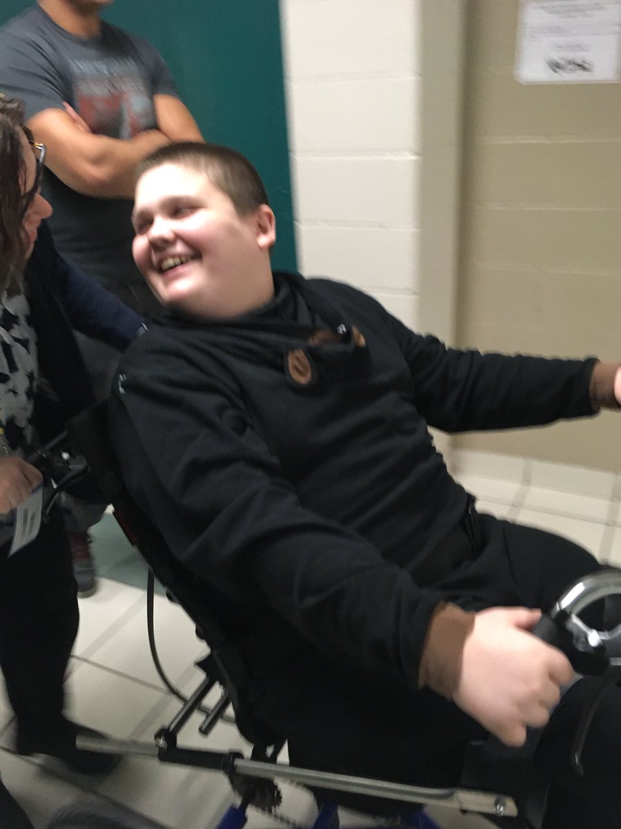 MissLFreedman's tweet photo. And moments like this is why I teach. I love how rewarding it is to be in special education ❤️ #ddasd1 #inclusive #speced https://t.co/JzijEkppwR