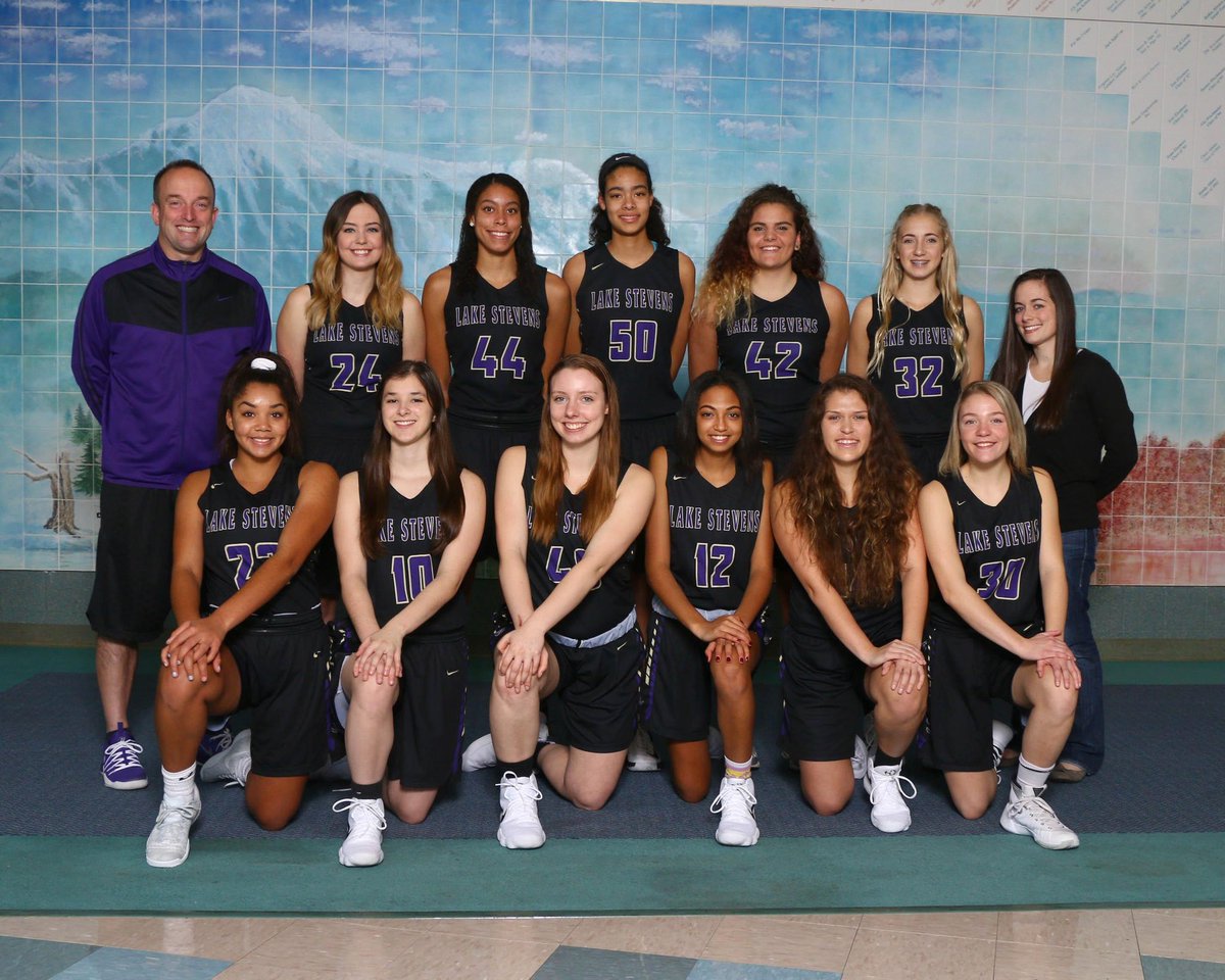 Great Season ladies, WESCO Champs, District 1 Champs...didnt end they way we thought, but Great Job all season long!  #Lake2state #WeRVikings #GOVIKINGS #thankyouseniors <a href="/lssd/">Lake Stevens SD</a> <a href="/LSHSConnect/">LSHS Superfan</a>