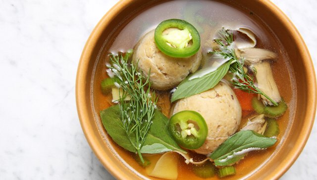 ZagatLA's tweet photo. More cold rain is in the forecast. WINTER! You'll want these 8 matzo ball soups on your radar this weekend @freedmans_la @wexlersdeli @CleoRestaurant https://t.co/KUgf73xrVt https://t.co/xenrYgVlcM