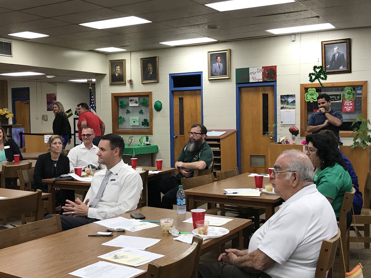 DrSandraClement's tweet image. Enjoying an evening of professional development at our Texas Association of Secondary School Principals (TASSP) Region 2 Spring Meeting with Executive Director Archie McAfee and President Carrie Jackson. #wanttobeabetterprincipal #TASSP