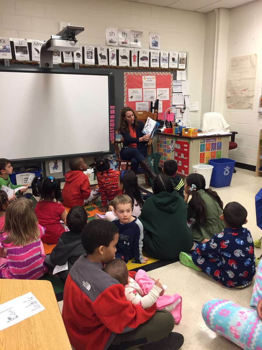 Kim Rogers (@kimrogers001) on Twitter photo Comfy, cozy reading night! Thank you PTA and staff for making reading an enjoyable event. <a href="/ClearspringE/">Clearspring ES</a> Comfy, cozy reading night! Thank you PTA and staff for making reading an enjoyable event. <a href="/ClearspringE/">Clearspring ES</a>