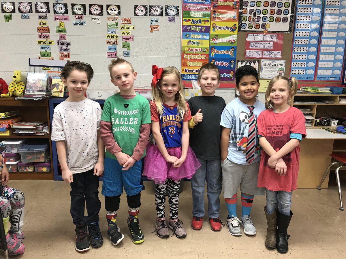 shawndbteach's tweet photo. Wacky Wednesday was WACK-Y in Mrs. Bradley’s class today! @AERedbirds https://t.co/xLUKBiV2FW