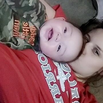 jalynngail's tweet photo. Y'all look how big my baby is!! I can't believe he'll be 5 month old next week!!!! 😭 Please slow down Remington!!! 😭😭😭 https://t.co/i6OREjEFro