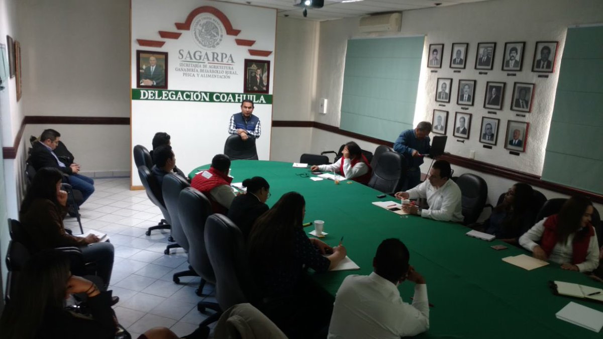 gerardohdz2's tweet photo. Capacitación de proyectos productivos 2018 zona norte #ArraigateJoven #SAGARPA https://t.co/5pc0RlsjPW