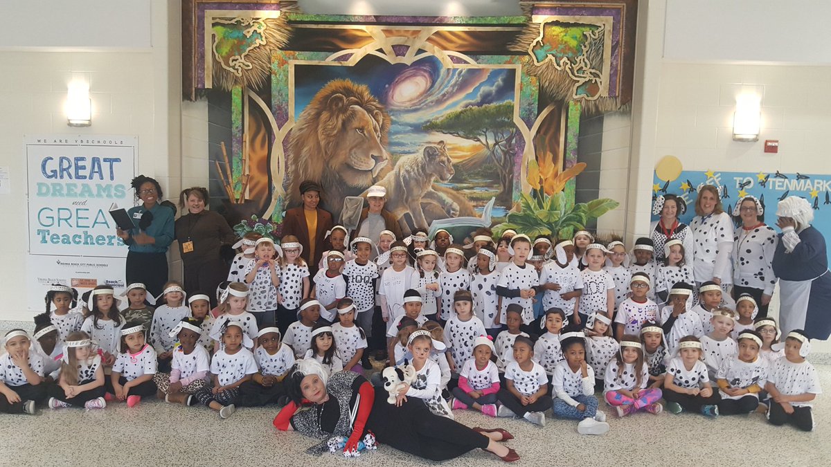 KempsMeadowsES's tweet photo. Pre-K and K stole the show on book character day. 101 Dalmations! Thanks to all the other characters as well. Fun Day!  @MikelleWilliam5 @KempsMeadowsES https://t.co/zrbCyyfHc5